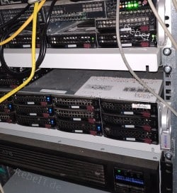 Server-Betreuung bei 2 Servern mit USV