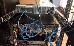 Aufbau eines örtlichen IT-Systems Aufbau eines örtlichen IT-Systems - Schrank von hinten